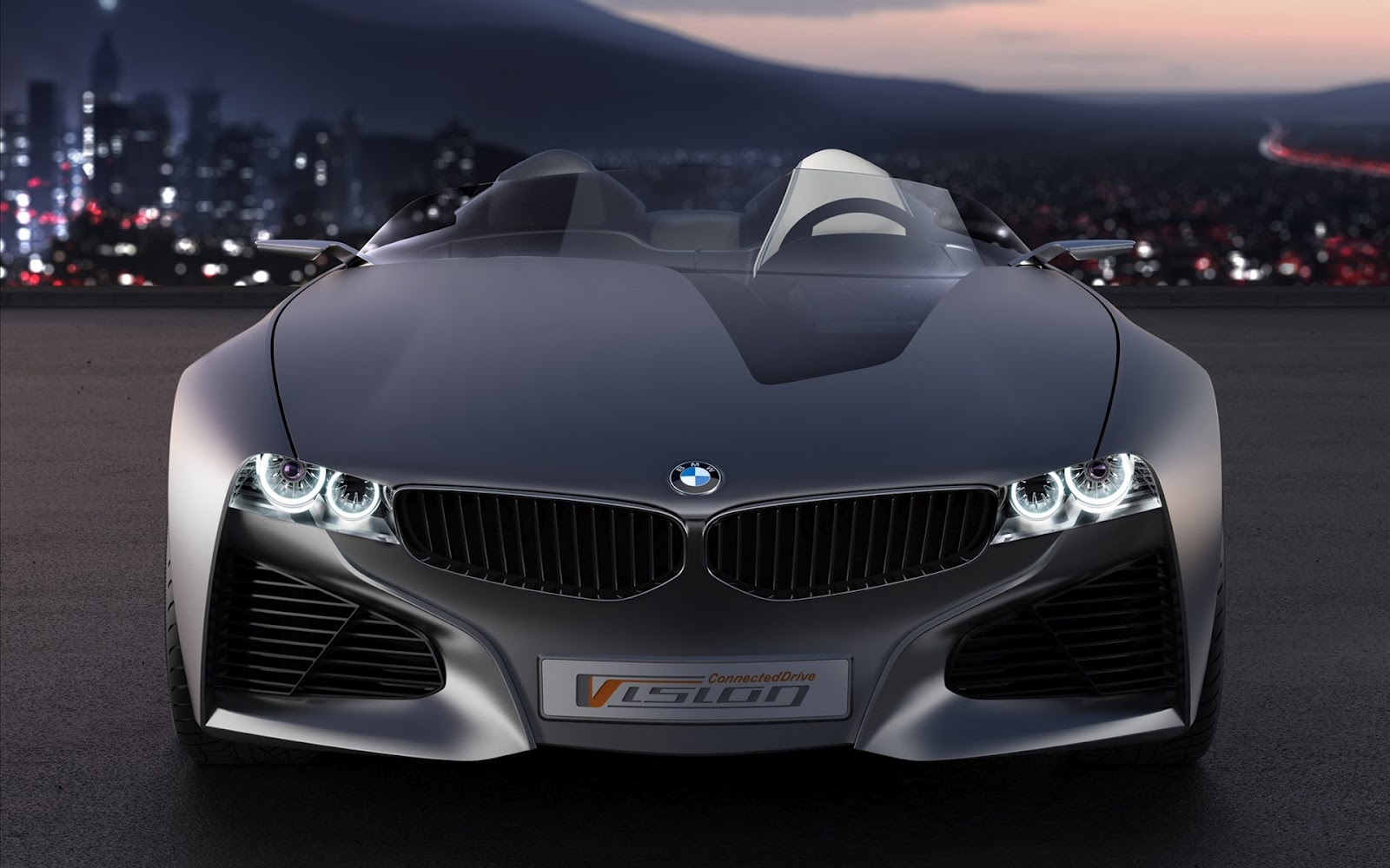کۆمپانیای BMW یادی سەد ساڵەی دامەزراندنی دەکاتەوە